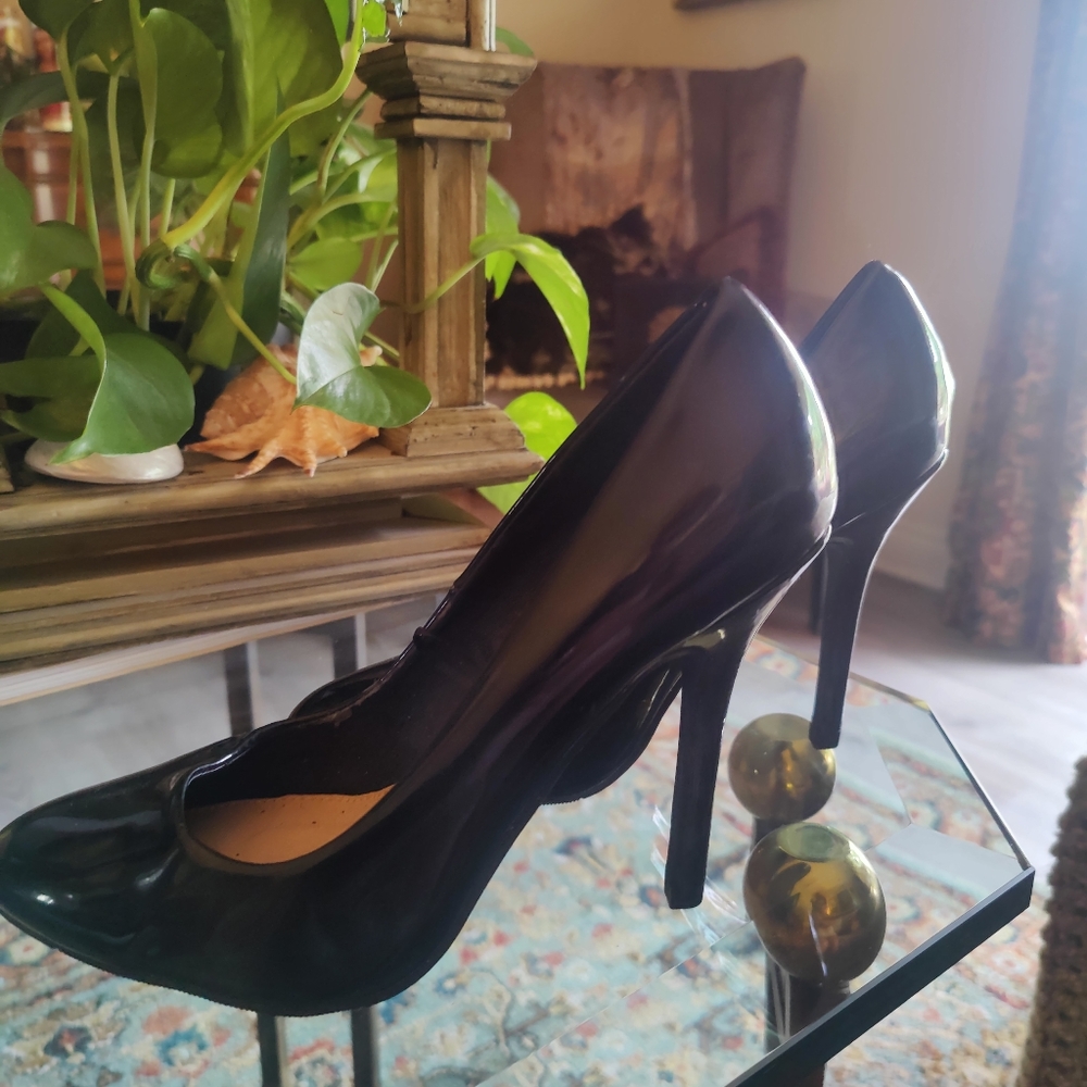 Black heels